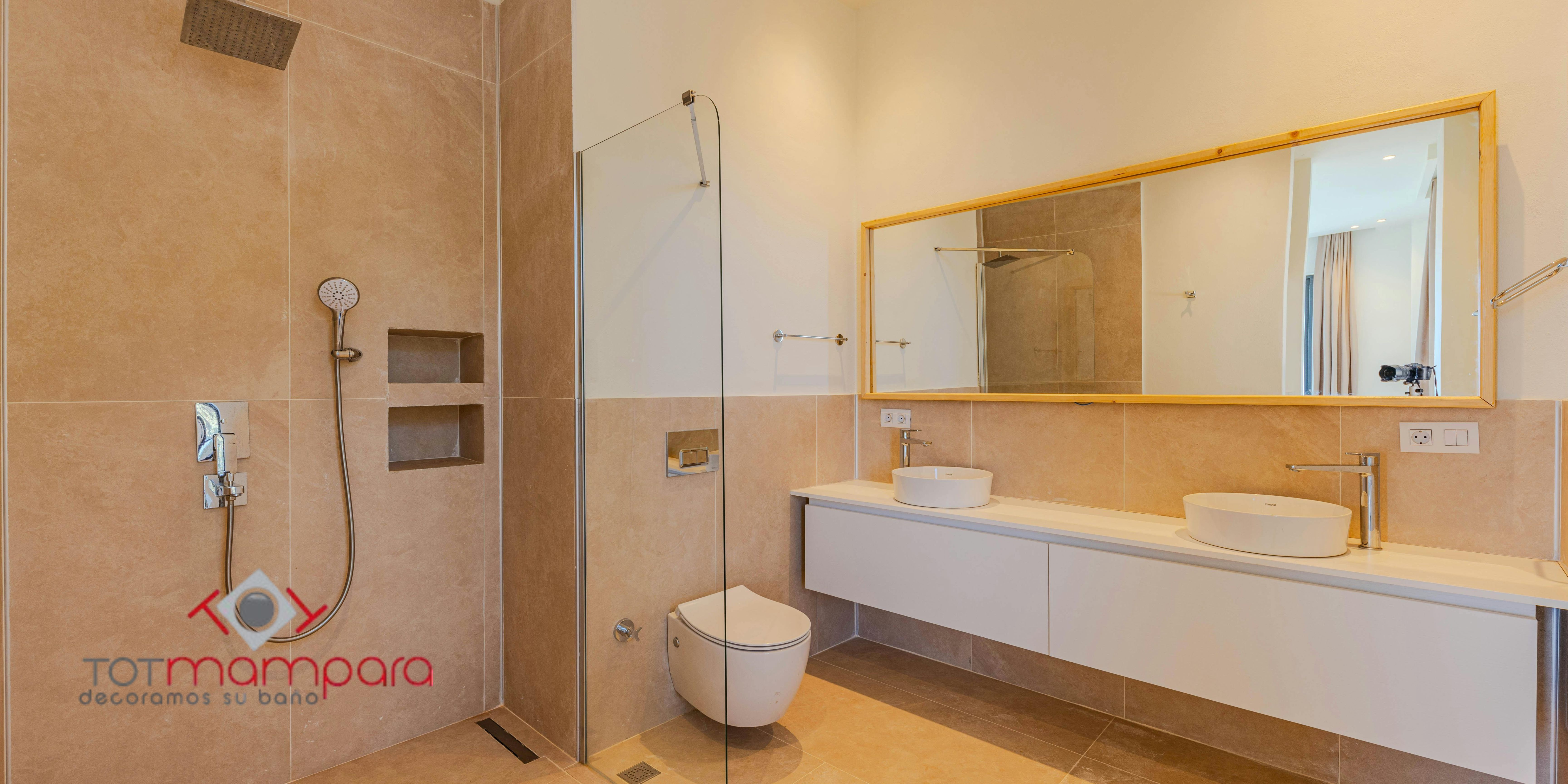 Ofertas especiales en mamparas de ducha para baños pequeños